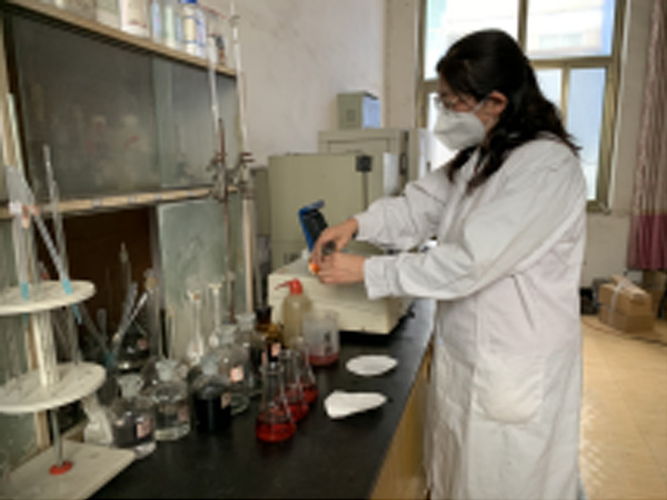 化學(xué)分析室